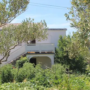 Apartman 501 - Spacious And Bright On Island Of Rab
