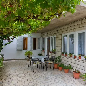 Zdenka Apartment